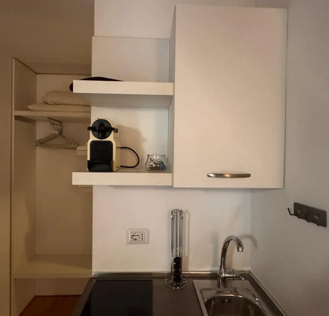Apartment Room Milan